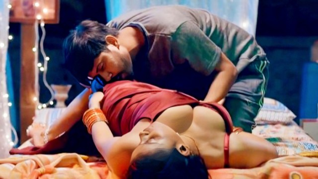 Kissa E02 ULLU Telugu Hot Web Series